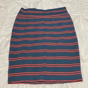 Stripped pencil skirt
